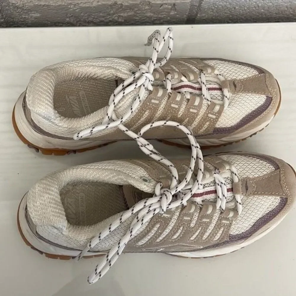 Avia Women’s Elevate Athletic Tan Sneakers Size 6.5